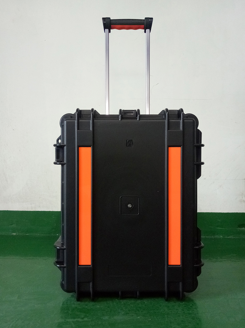 charging cube8_iPad & tablet charging cart_PRECISE CHARGING